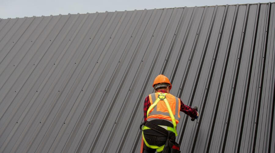 Professional metal roof installation services in Dunnville, KY